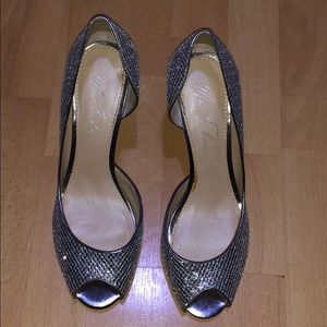 Marc Fisher dress heels